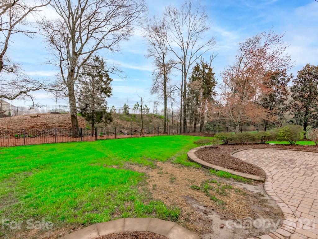 6427 Springs Mill Road Charlotte, NC 28277 - Photo 39 of 42 Gallery Image 39