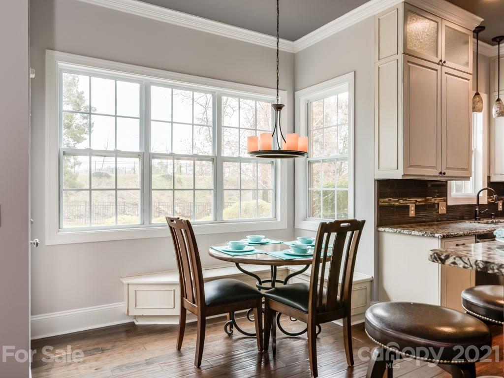 6427 Springs Mill Road Charlotte, NC 28277 - Photo 8 of 42 Gallery Image 8