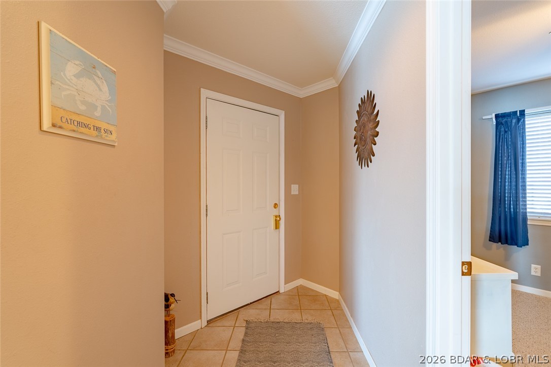 164 Sac Road, Unit 301B Sunrise Beach, MO 65079 - Photo 8 of 34 Entryway