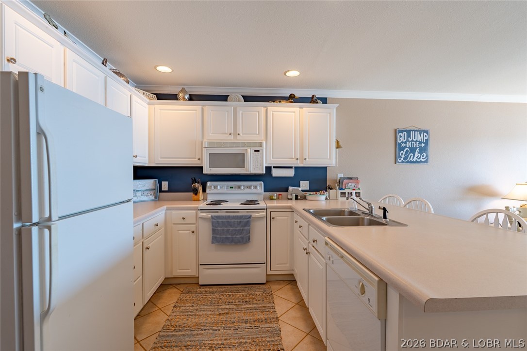 164 Sac Road, Unit 301B Sunrise Beach, MO 65079 - Photo 9 of 34
