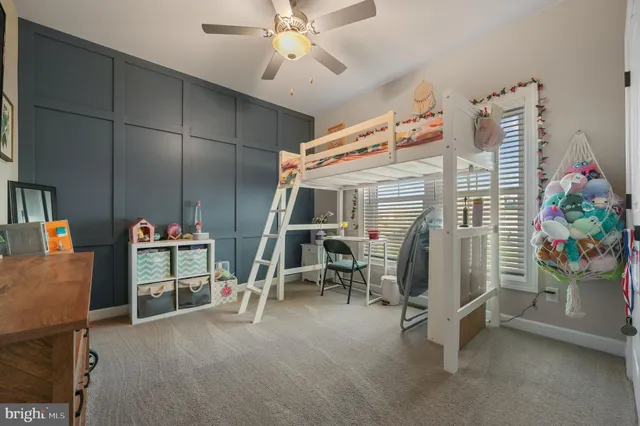 a view of a storage & utility room