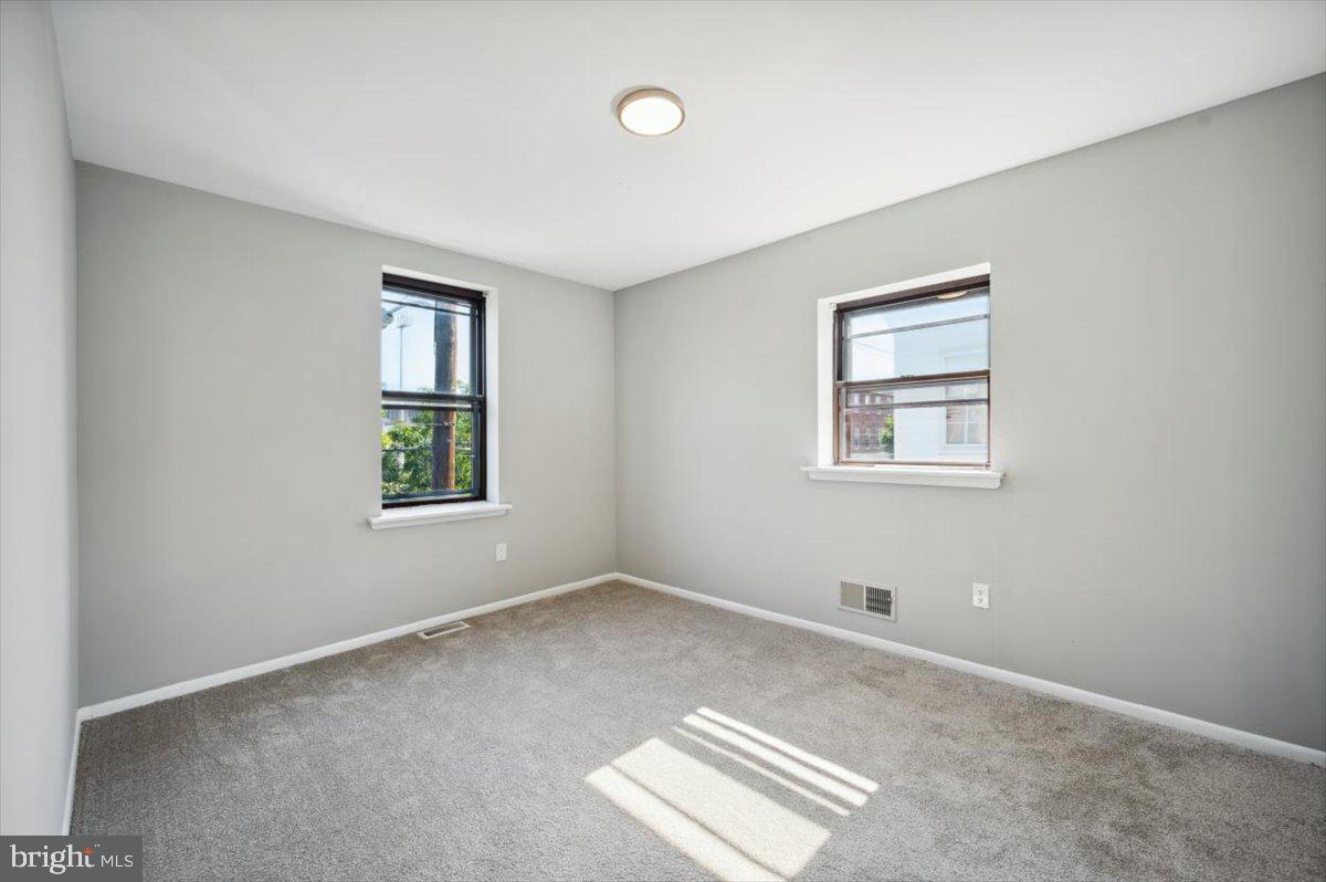 1131 South Cleveland Street Philadelphia, PA 19146 - Photo 11 of 14