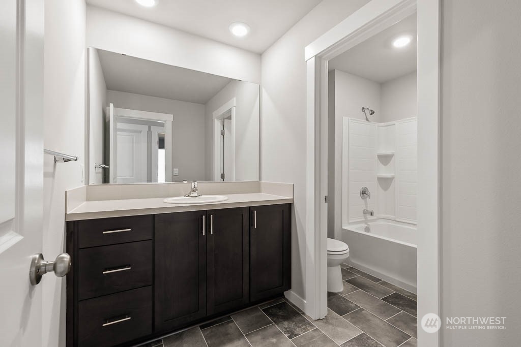 6006 Waverly Road Southwest, Unit 76 Port Orchard, WA 98367 - Photo 17 of 31 Gallery Image 17