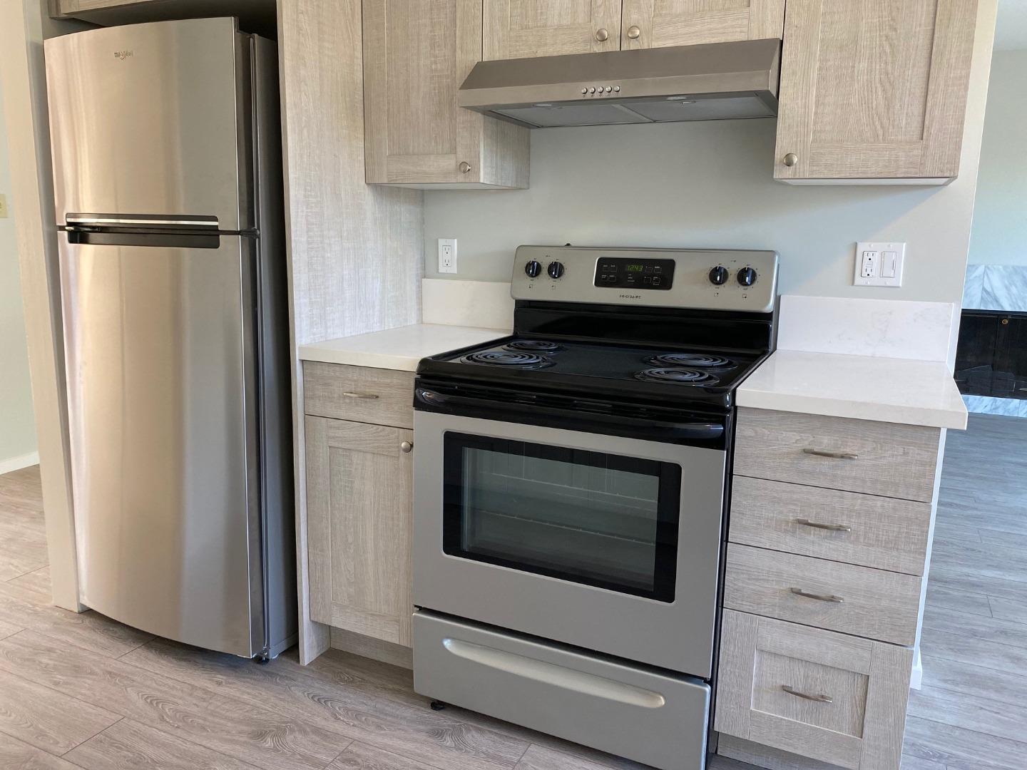 625 Comet Drive Foster City, CA 94404 - Photo 5 of 16