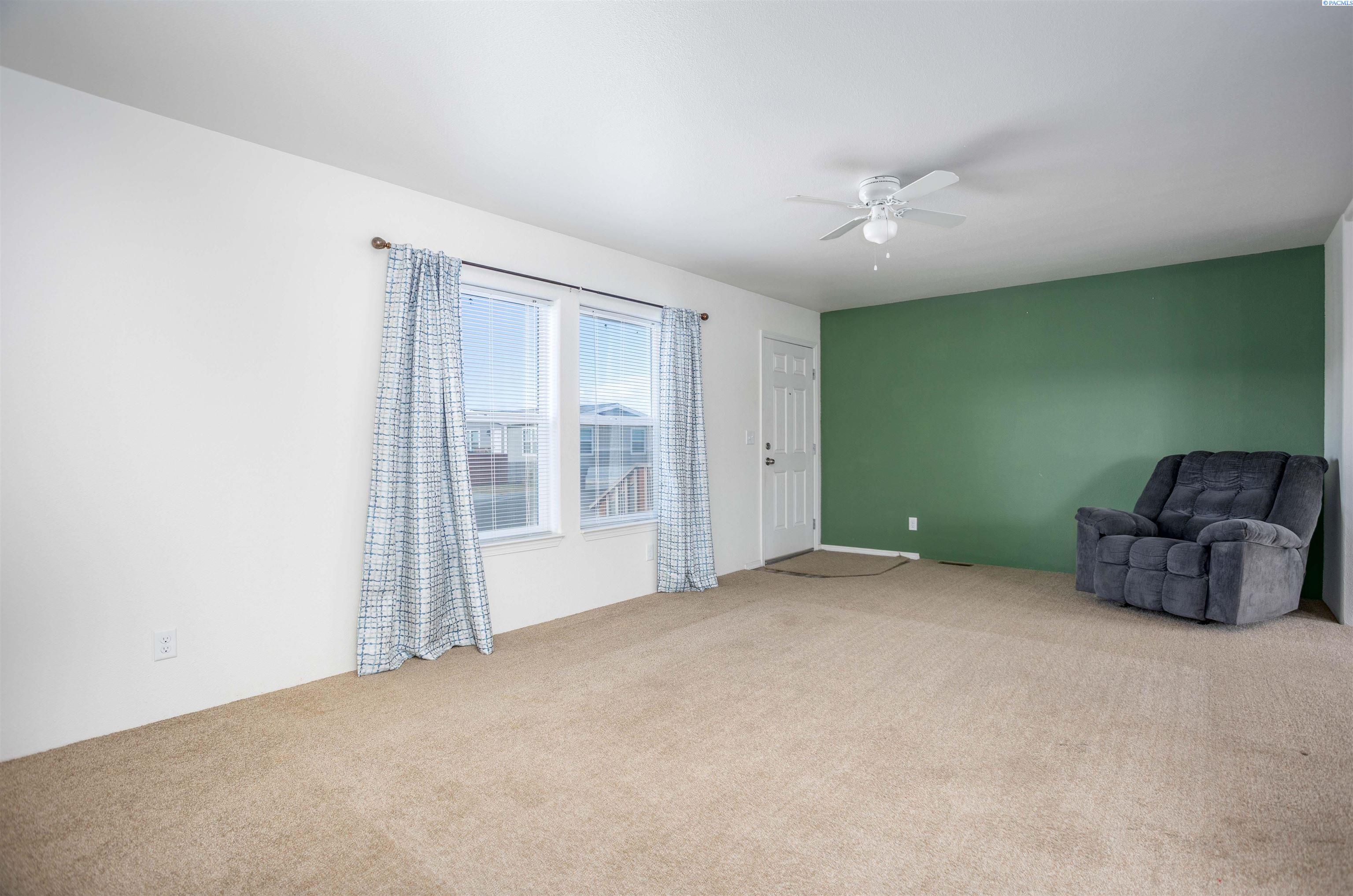 200802 East Game Farm Road, Unit 110 Kennewick, WA 99337 - Photo 6 of 27 Gallery Image 6