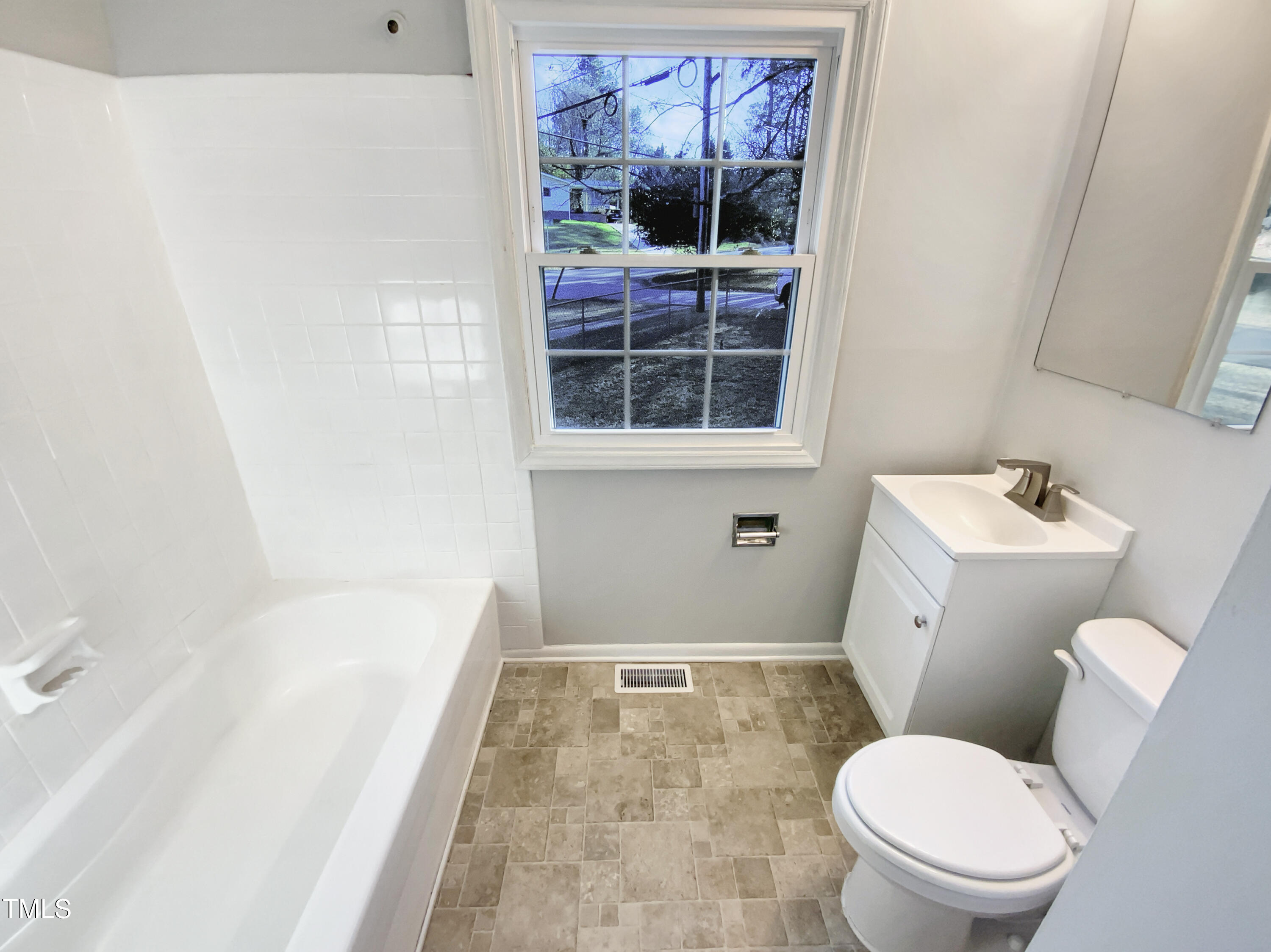 1100 Somerset Road Raleigh, NC 27610 - Photo 7 of 18 listing_7