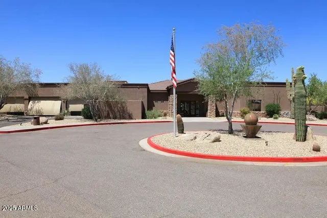 $3,995 | 10429 East Hillery Drive, Scottsdale, AZ 85255