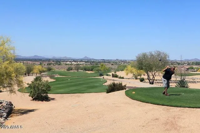 $3,995 | 10429 East Hillery Drive, Scottsdale, AZ 85255