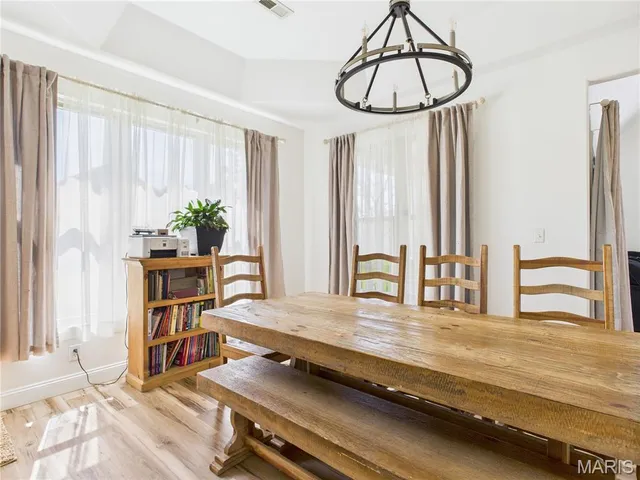 $348,900 | 104 Sweet Valley Circle, Crocker, MO 65452