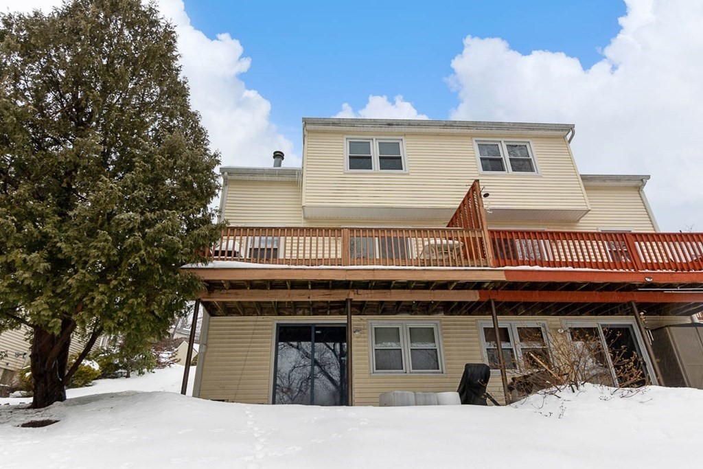 10 Gates Road, Unit B Worcester, MA 01603 - Photo 2 of 34 Gallery Image 2