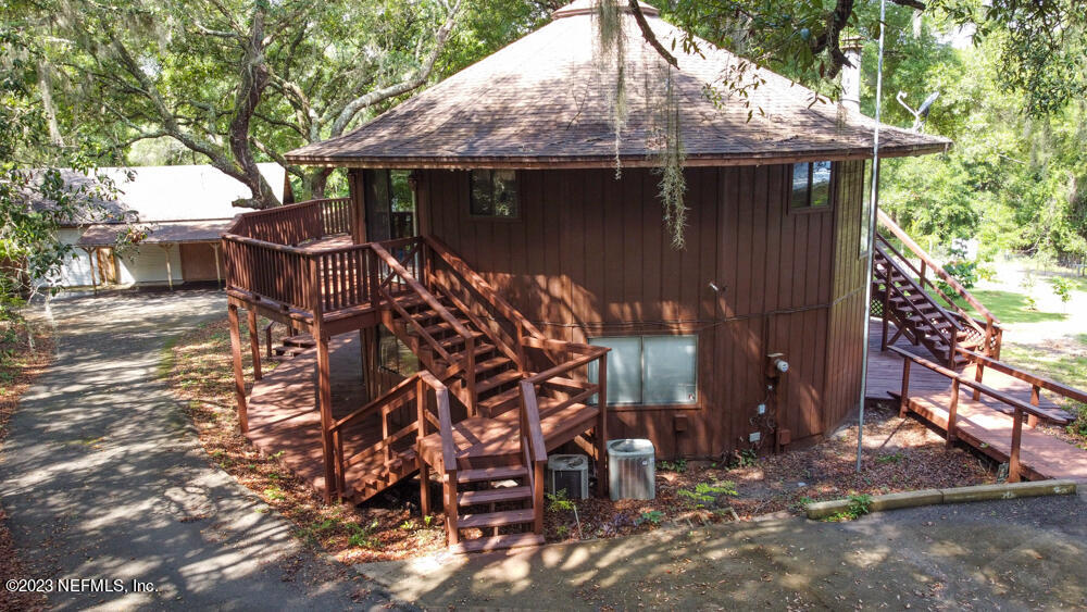 1151 Southeast 46th Loop Keystone Heights, FL 32656 - Photo 3 of 39