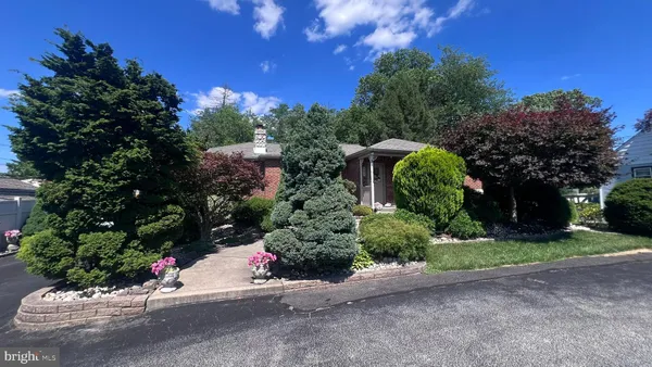 $349,900 | 505 South Black Horse Pike, Blackwood, NJ 08012