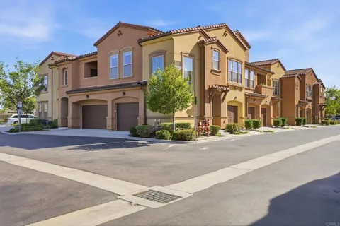 $895,000 | 11130 Taloncrest Way, Unit 19, San Diego, CA 92126
