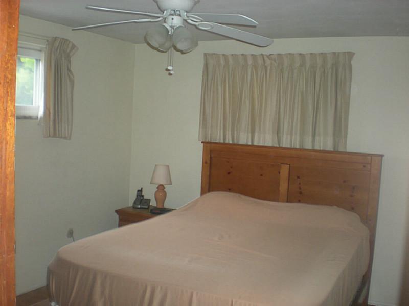 525 Manifold Road Washington, PA 15301 - Photo 5 of 23 Master Bedroom.
