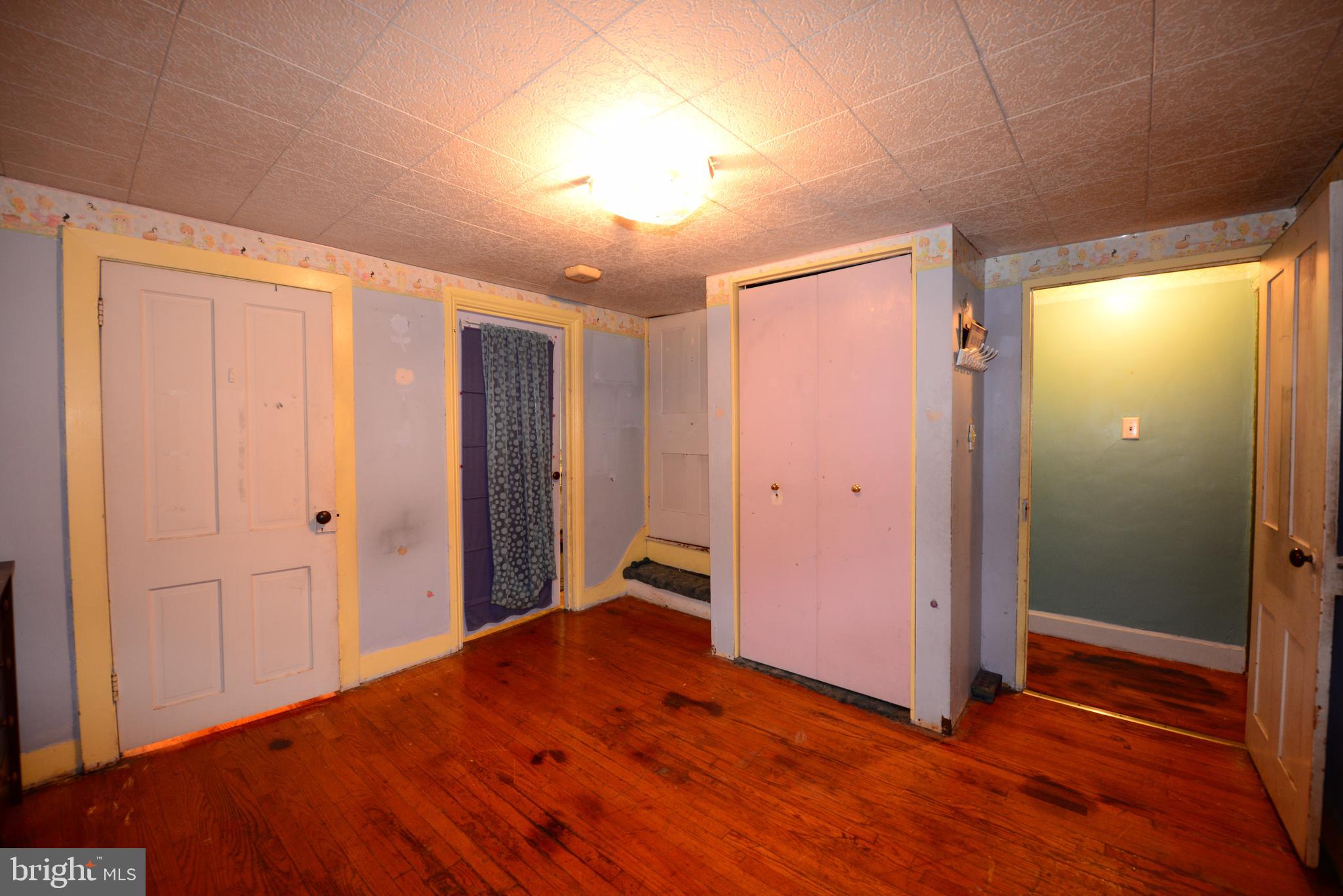 253 North Spring Street Middletown, PA 17057 - Photo 7 of 12 Gallery Image 7