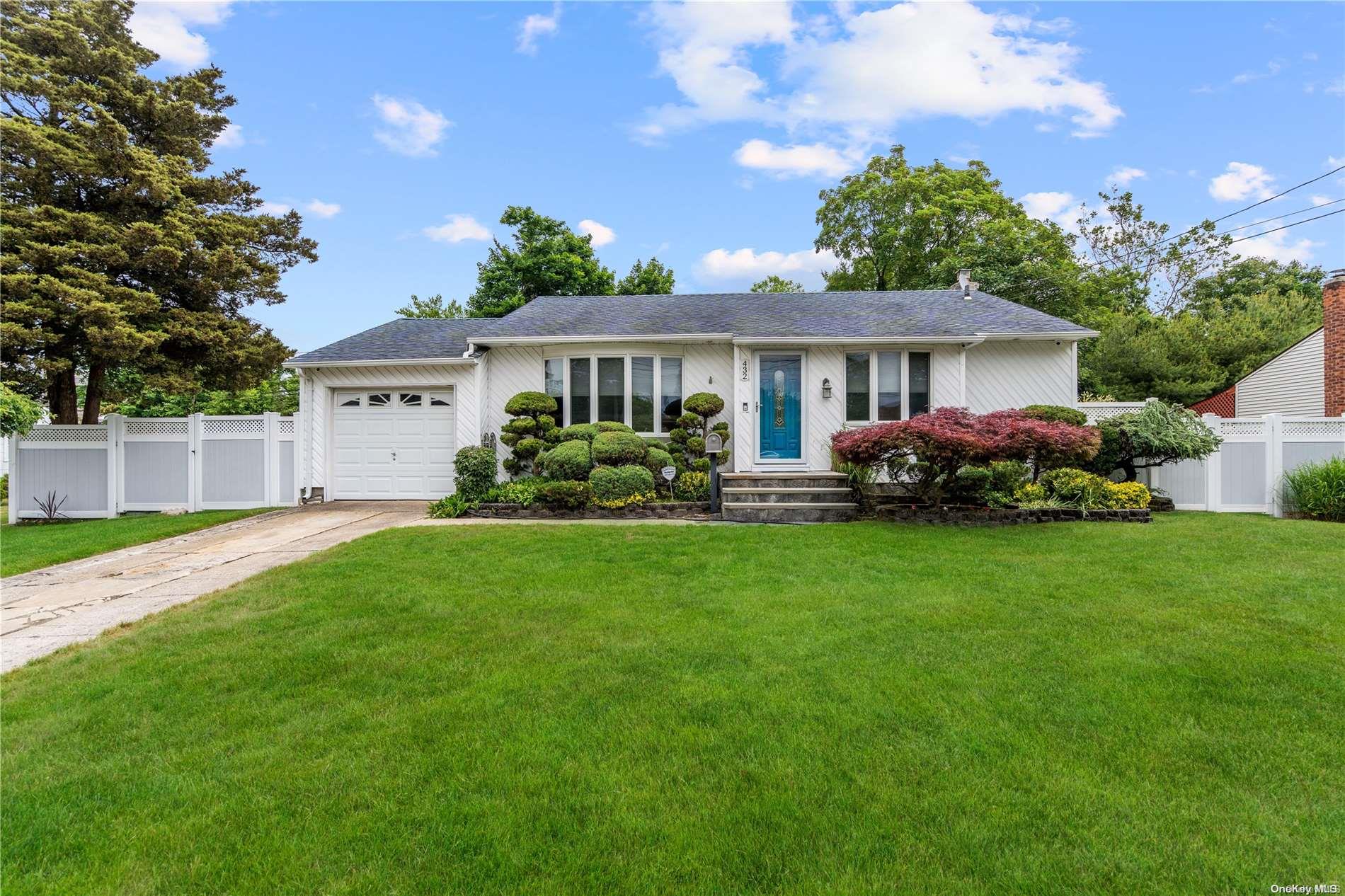 432 Commack Road Commack, NY 11725 - Photo 1 of 1 Gallery Image 1