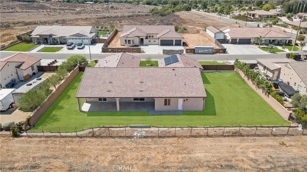 7928 Featherstone Court Riverside, CA 92506 - Photo 7 of 27 Gallery Image 7