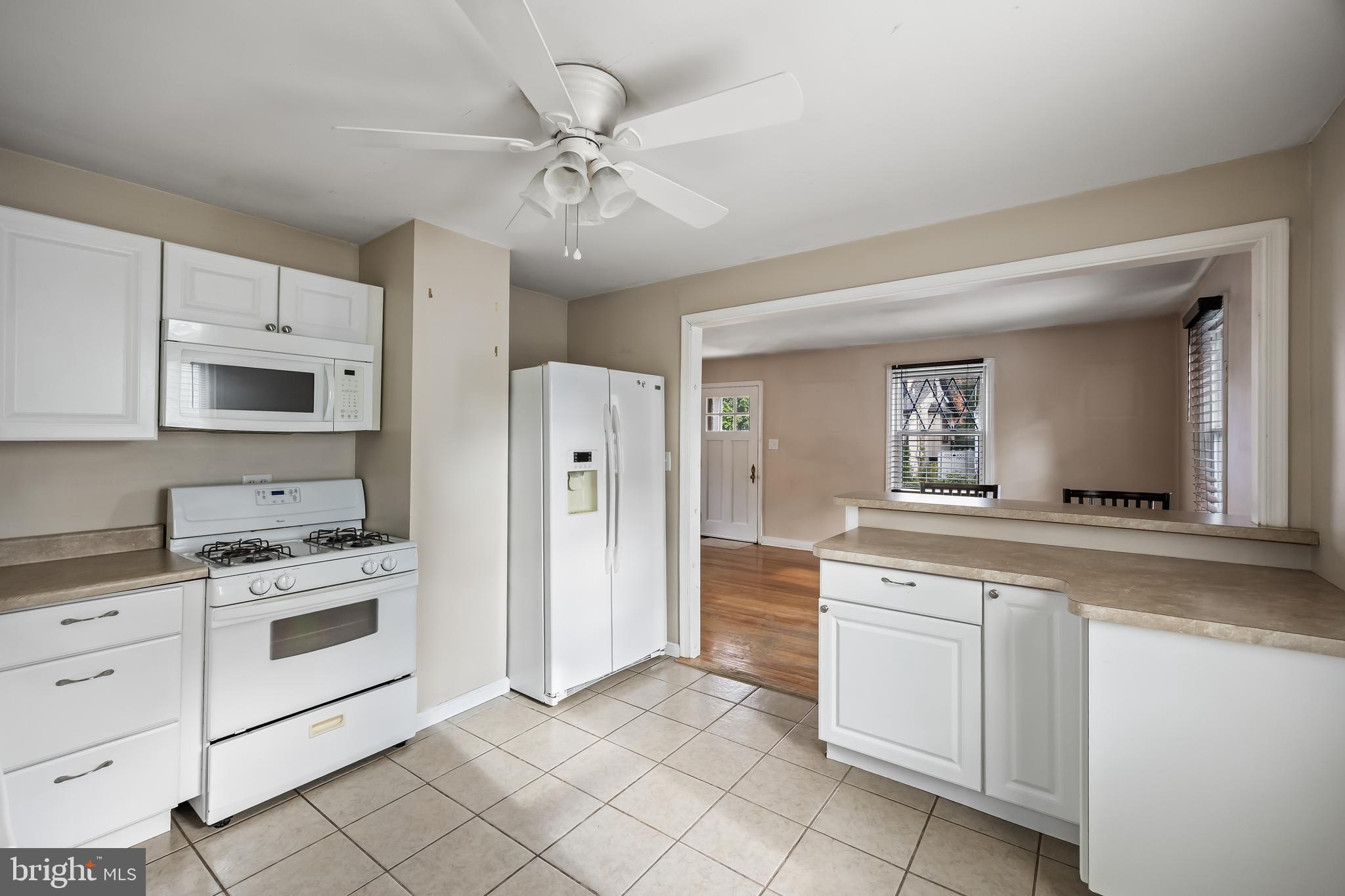 112 South Maple Avenue Maple Shade, NJ 08052 - Photo 10 of 29 Kitchen - View Looking Into Living Room