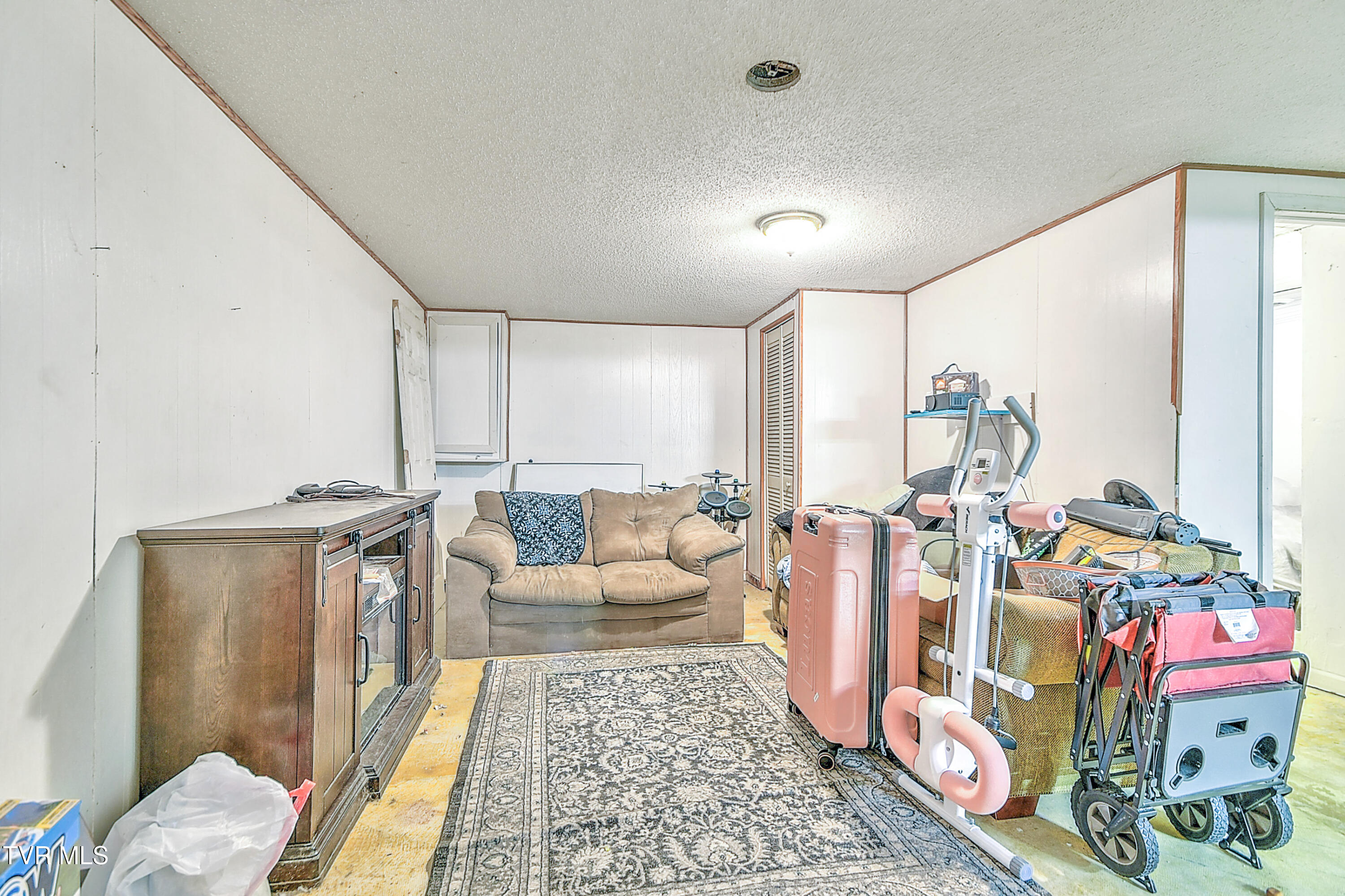 788 Meadow View Road Bristol, TN 37620 - Photo 22 of 39 788 Meadow View MG-22