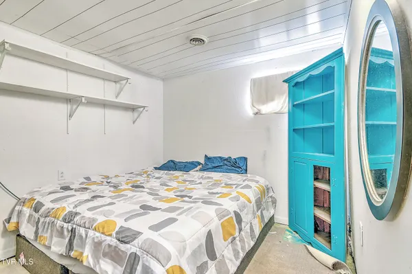 $218,000 | 788 Meadow View Road, Bristol, TN 37620