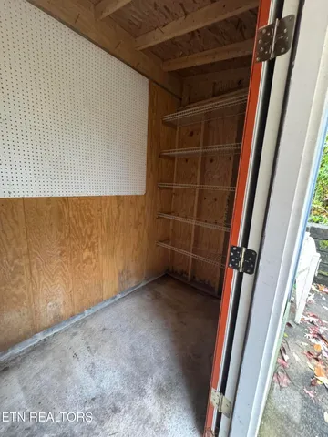 $349,000 | 315 Elbow Lane, Gatlinburg, TN 37738