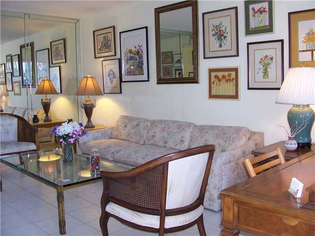 1074 Exeter, Unit 1074 Boca Raton, FL 33434 - Photo 3 of 17 Additional Photo