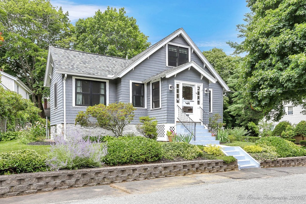 44 Dufton Road Andover, MA 01810 - Photo 1 of 28 Gallery Image 1