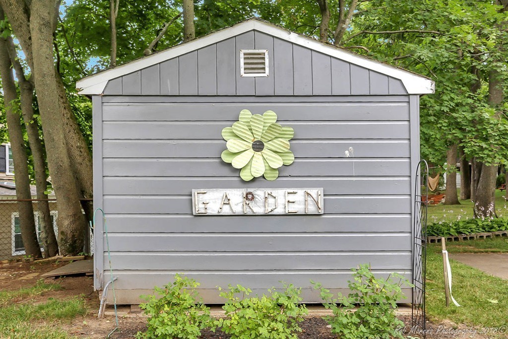 44 Dufton Road Andover, MA 01810 - Photo 25 of 28 Gallery Image 25