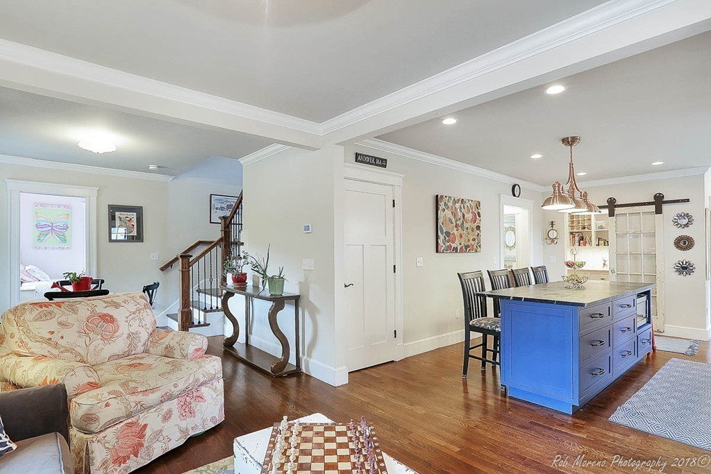 44 Dufton Road Andover, MA 01810 - Photo 5 of 28 Gallery Image 5