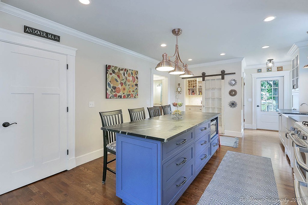 44 Dufton Road Andover, MA 01810 - Photo 8 of 28 Gallery Image 8