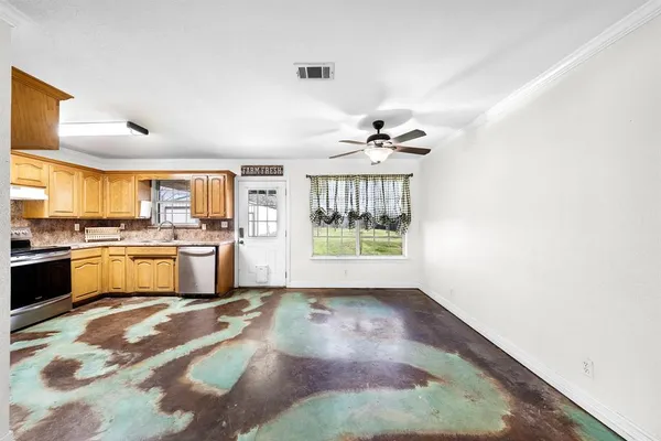 $274,900 | 903 Amy Way, Bonham, TX 75418