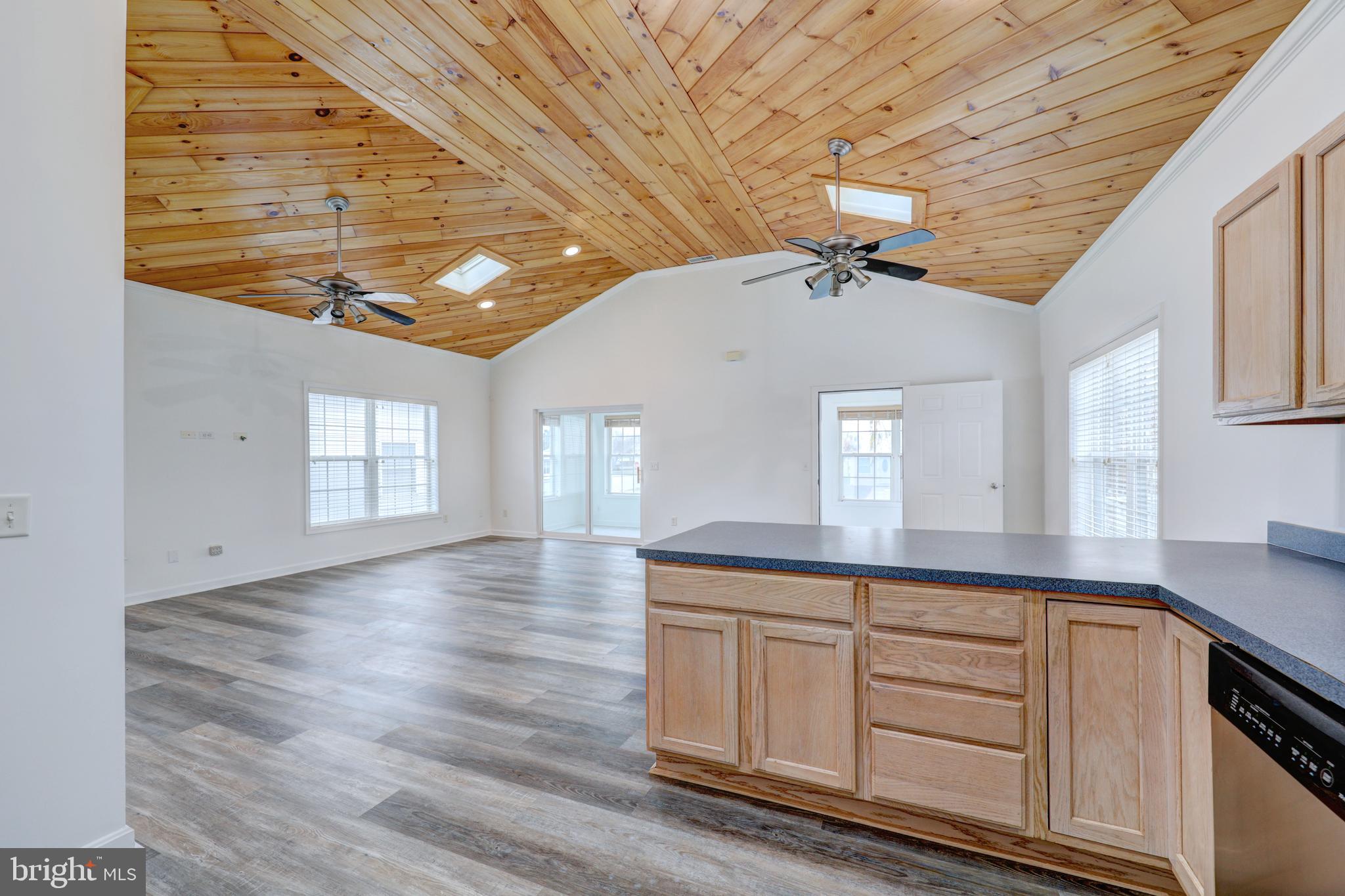 13225 Colonial Road Ocean City, MD 21842 - Photo 13 of 31 Gallery Image 13