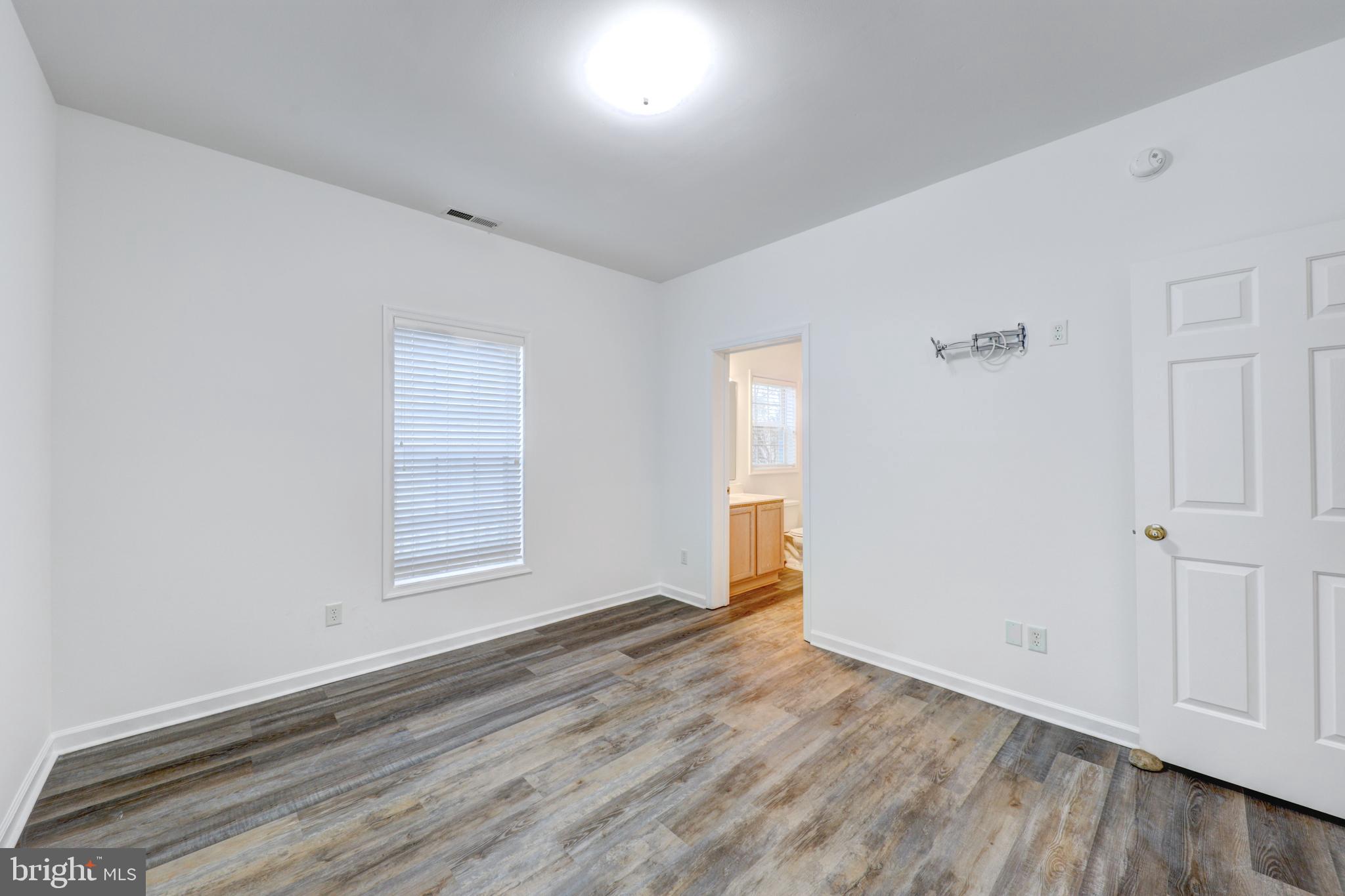 13225 Colonial Road Ocean City, MD 21842 - Photo 23 of 31 Primary Bedroom