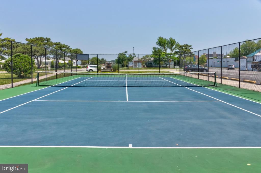 13225 Colonial Road Ocean City, MD 21842 - Photo 30 of 31 Community tennis court