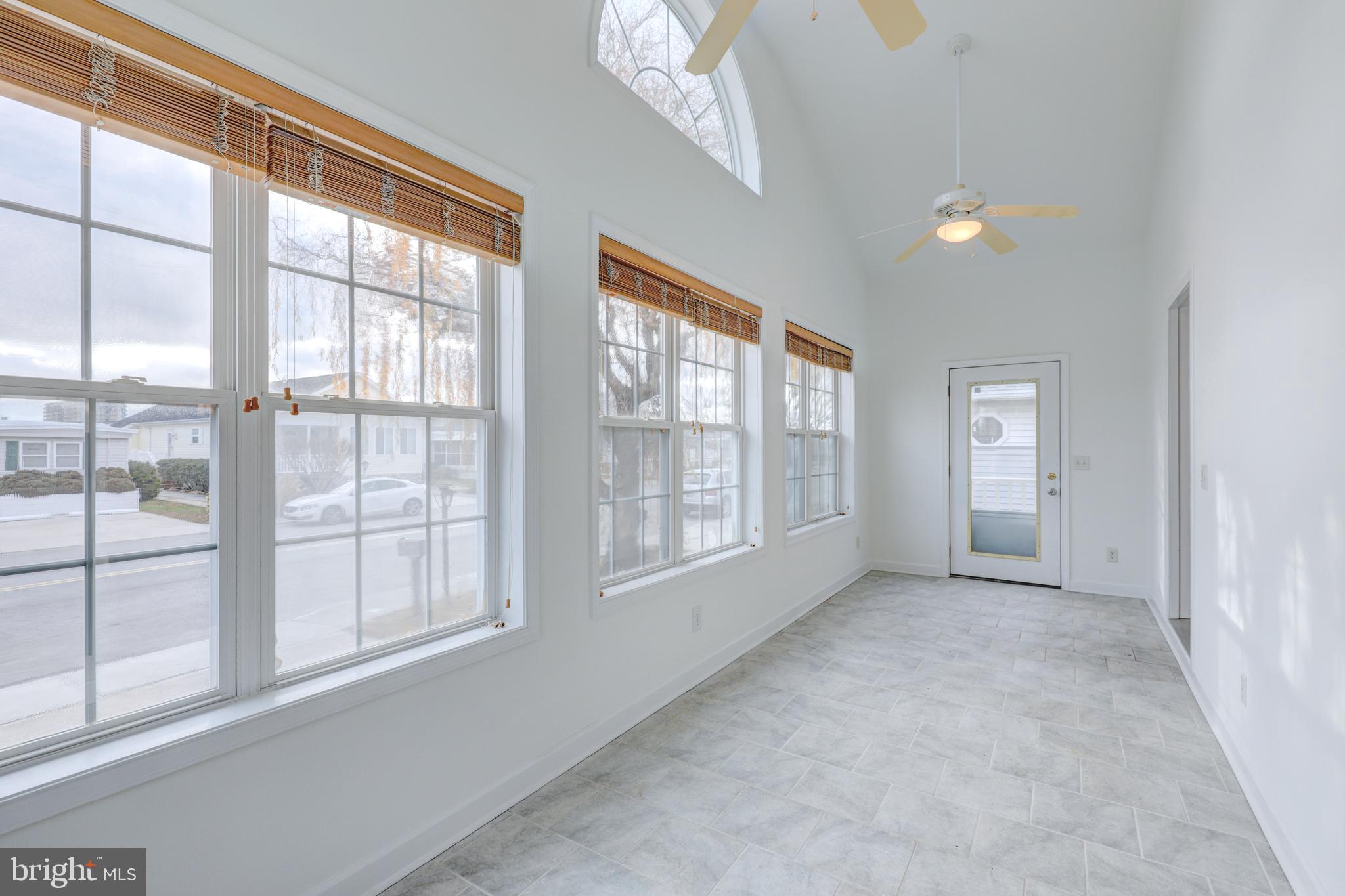 13225 Colonial Road Ocean City, MD 21842 - Photo 5 of 31 Sunroom with ceramic tile