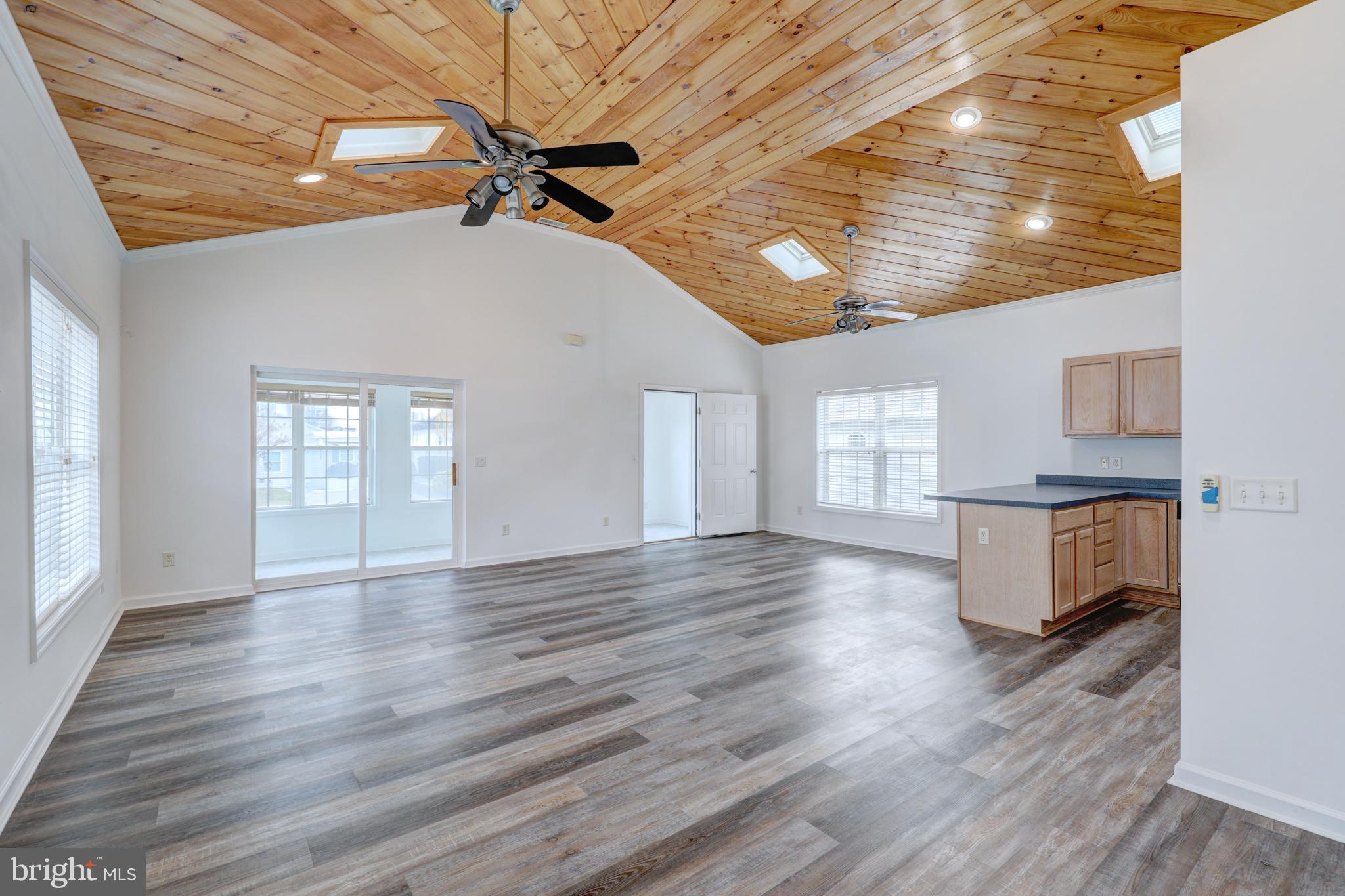 13225 Colonial Road Ocean City, MD 21842 - Photo 8 of 31 Gallery Image 8