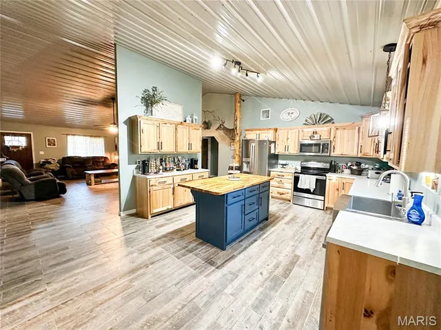 $399,900 | 3014 County Road 2330, Salem, MO 65560