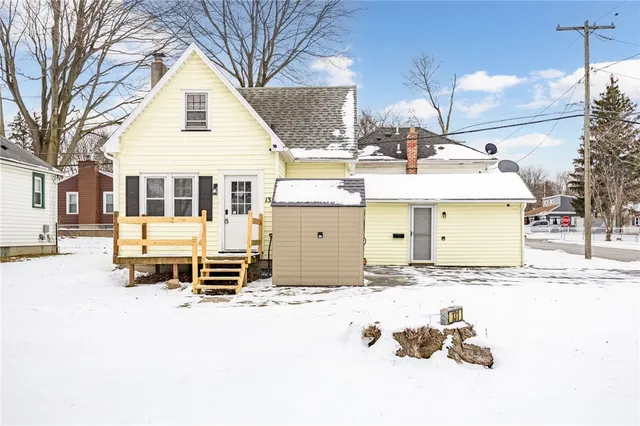 $149,900 | 131 Mosley Road, Greece, NY 14616