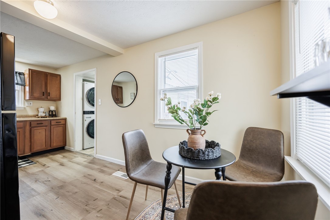 131 Mosley Road Greece, NY 14616 - Photo 12 of 40