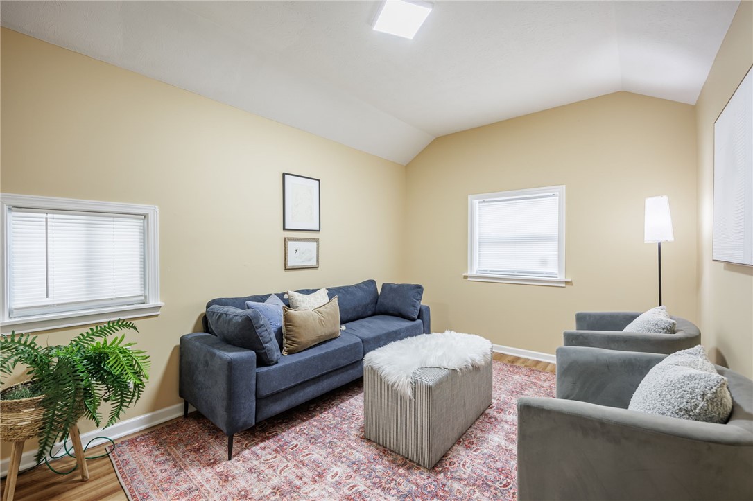 131 Mosley Road Greece, NY 14616 - Photo 20 of 40