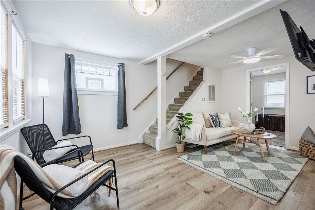 131 Mosley Road Greece, NY 14616 - Photo 2 of 40