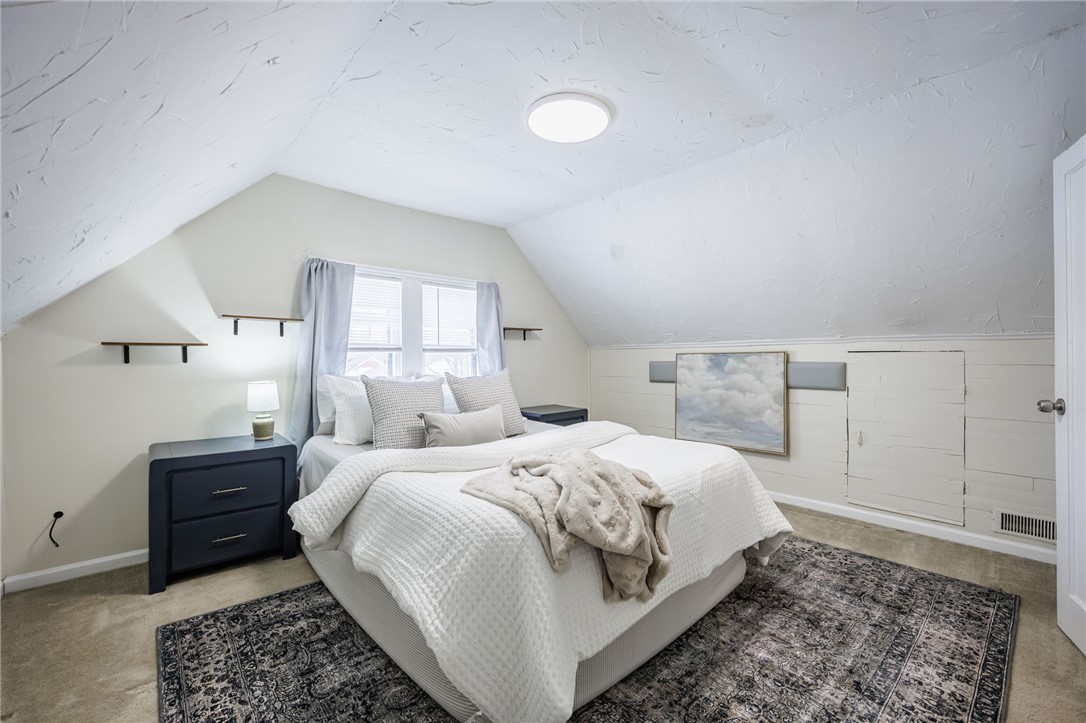 131 Mosley Road Greece, NY 14616 - Photo 27 of 40