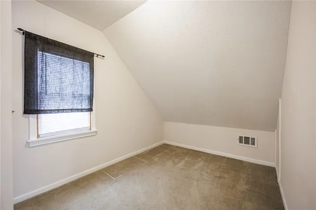 $149,900 | 131 Mosley Road, Greece, NY 14616