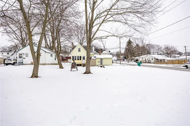 $149,900 | 131 Mosley Road, Greece, NY 14616