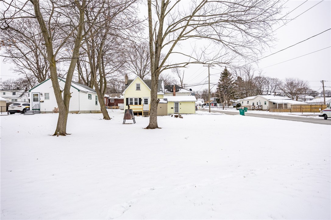 131 Mosley Road Greece, NY 14616 - Photo 34 of 40