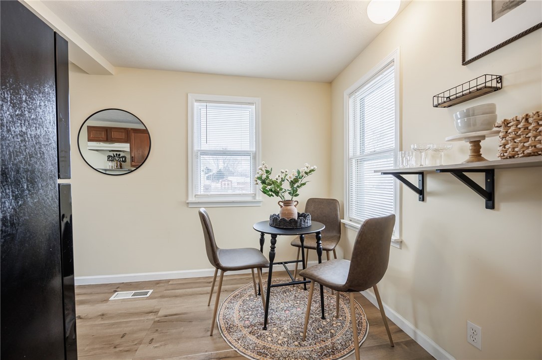 131 Mosley Road Greece, NY 14616 - Photo 10 of 40