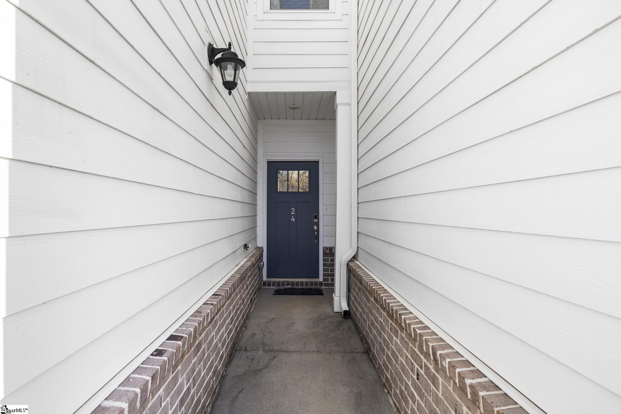 24 Bromes Way Greenville, SC 29607 - Photo 3 of 33