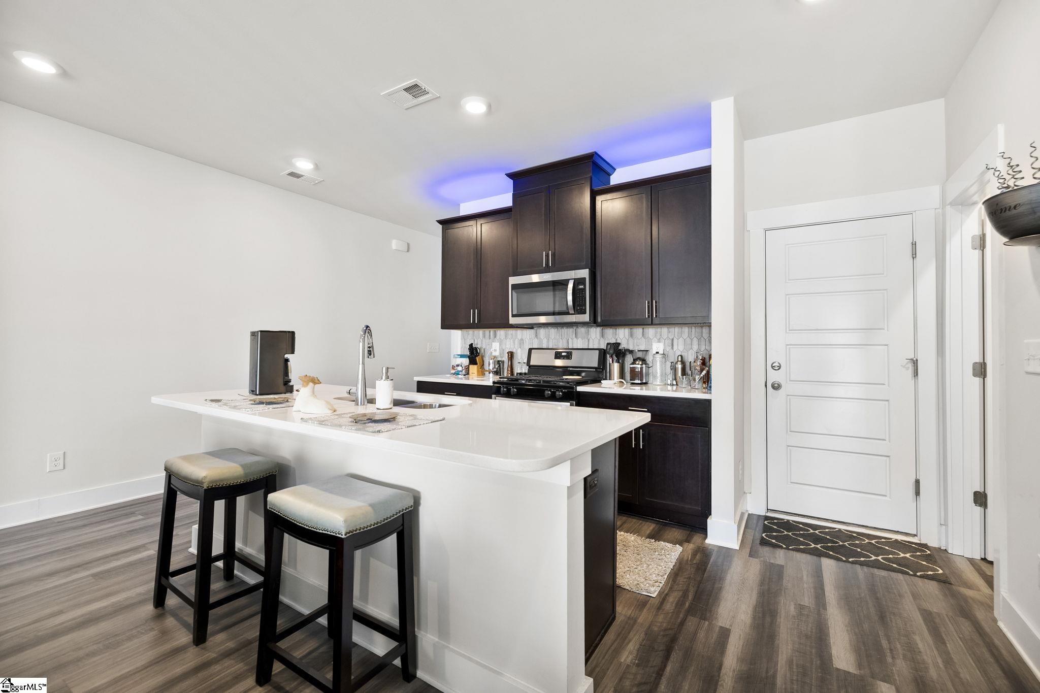 24 Bromes Way Greenville, SC 29607 - Photo 4 of 33