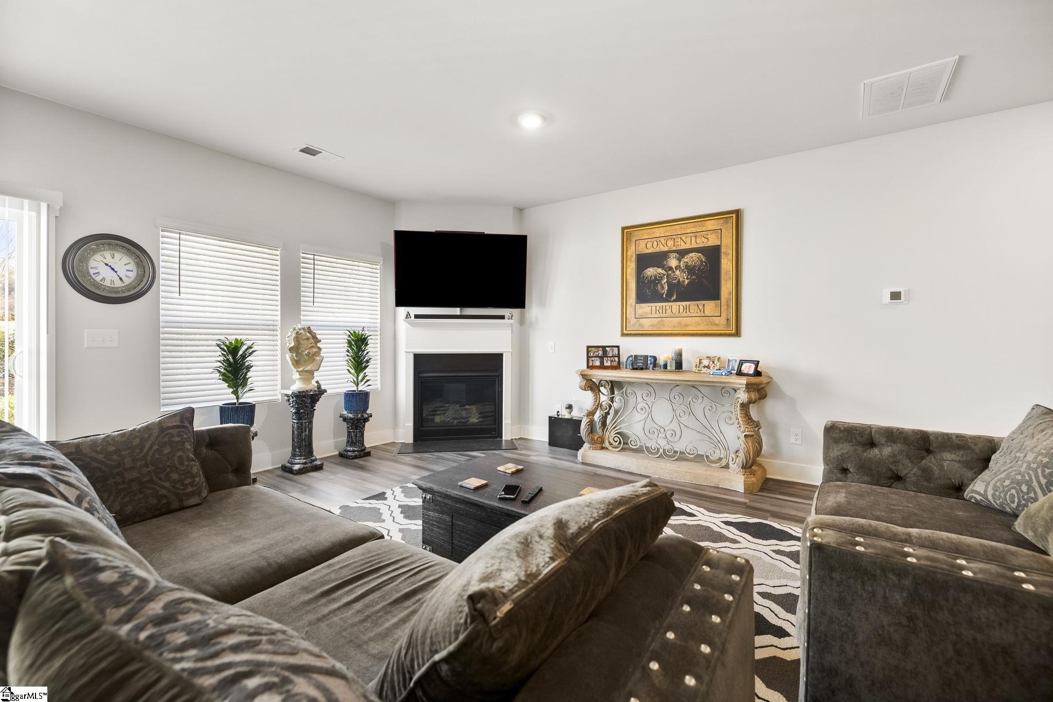 24 Bromes Way Greenville, SC 29607 - Photo 7 of 33