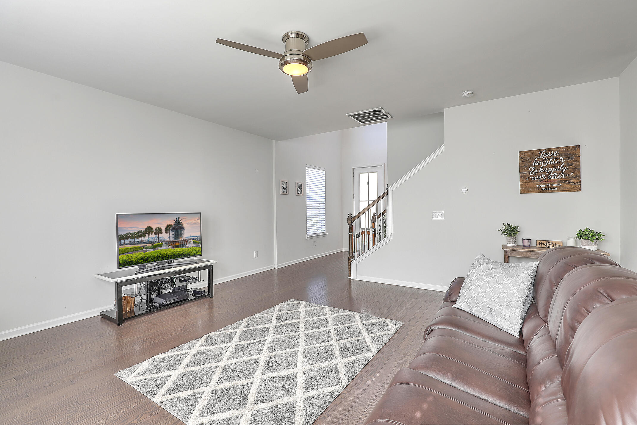 169 Hickory Ridge Way Summerville, SC 29483 - Photo 7 of 35 Living Room